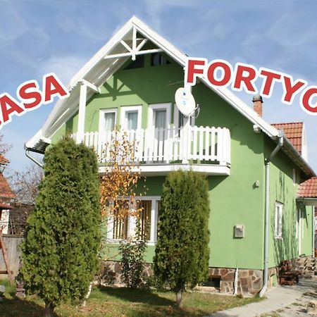 Casa Fortyogo Târgu Secuiesc Exterior foto